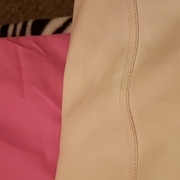 Avirex Leather Jacket size 10/12 (kids) - Picture 7 of 12